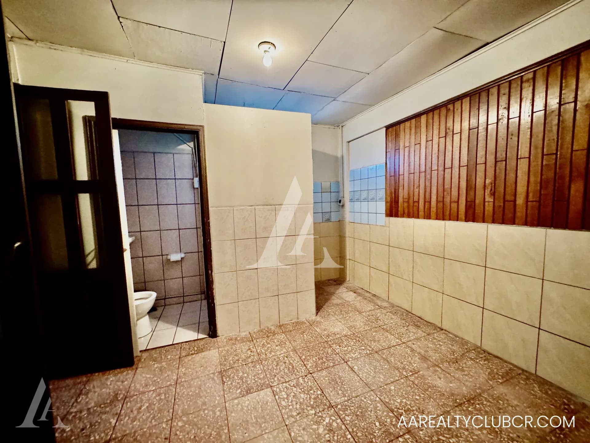 La Colina, Curridabat – Casa y Apartamento de una Planta con Uso Mixto 4