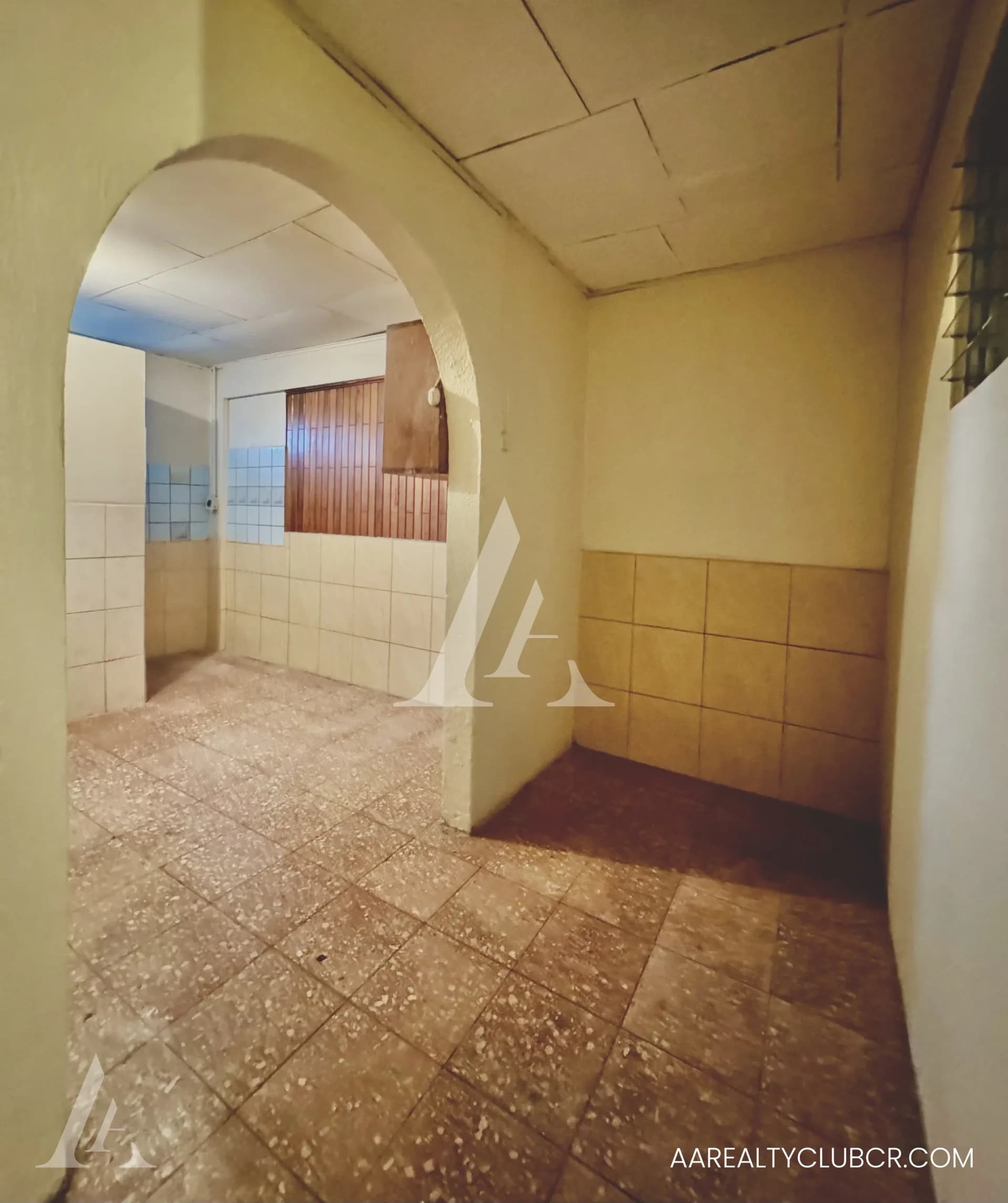 La Colina, Curridabat – Casa y Apartamento de una Planta con Uso Mixto 3