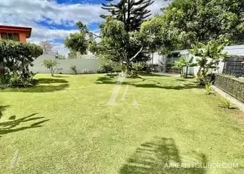 Santa Ana - Casa Amplia y Lote - Precio Reducido - Magnífica Oportunidad