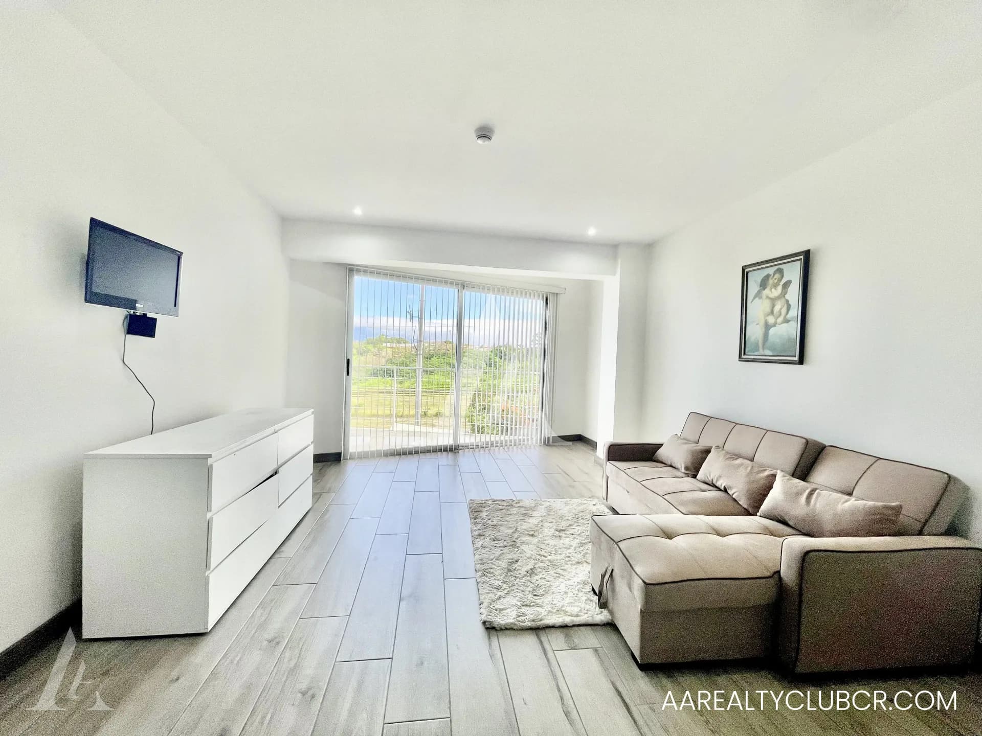 Guayabos Condominio NovaFlats - Apartamento de Lujo - Negociable 4