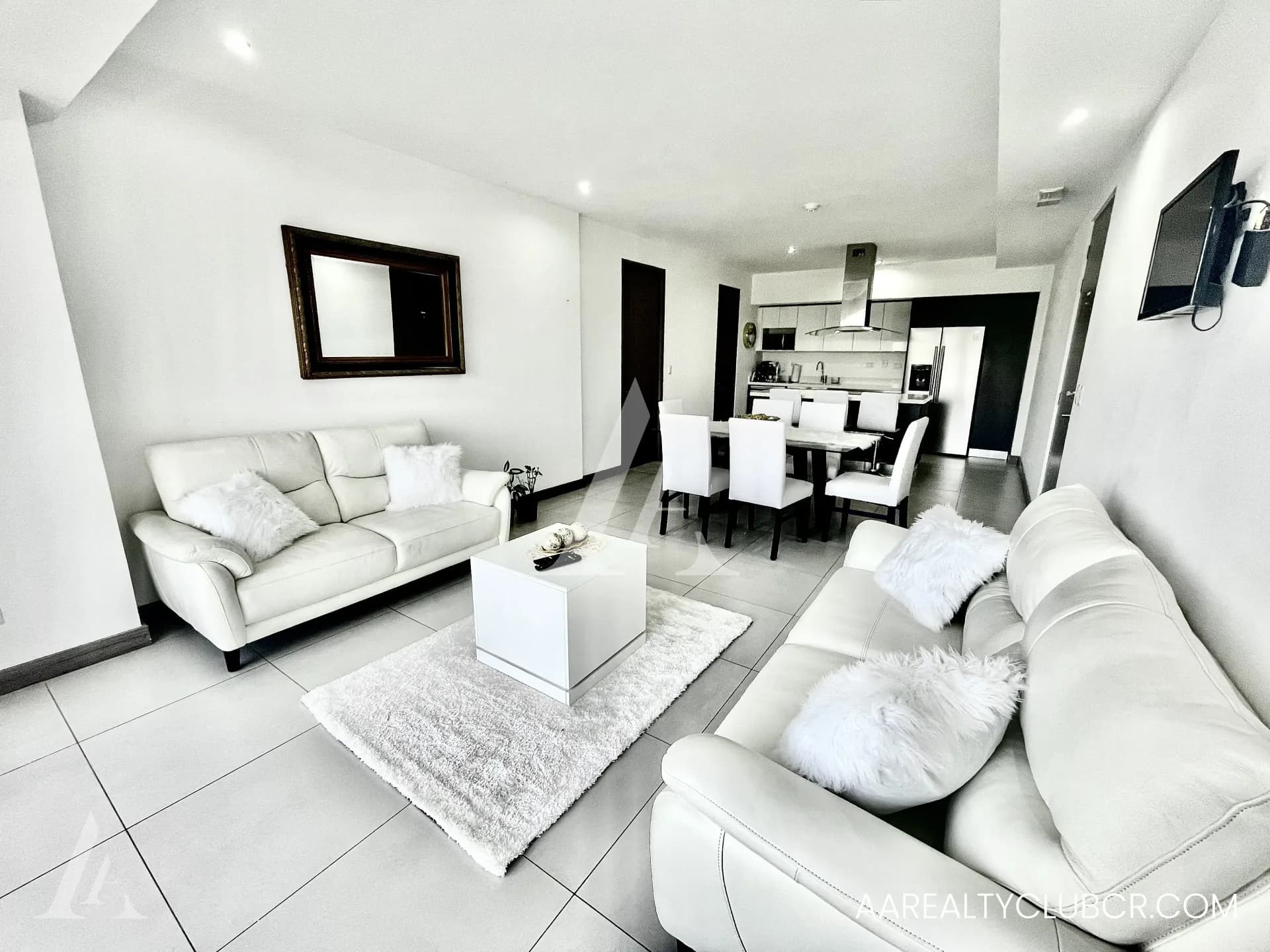 Guayabos Condominio NovaFlats - Apartamento de Lujo - Negociable 3