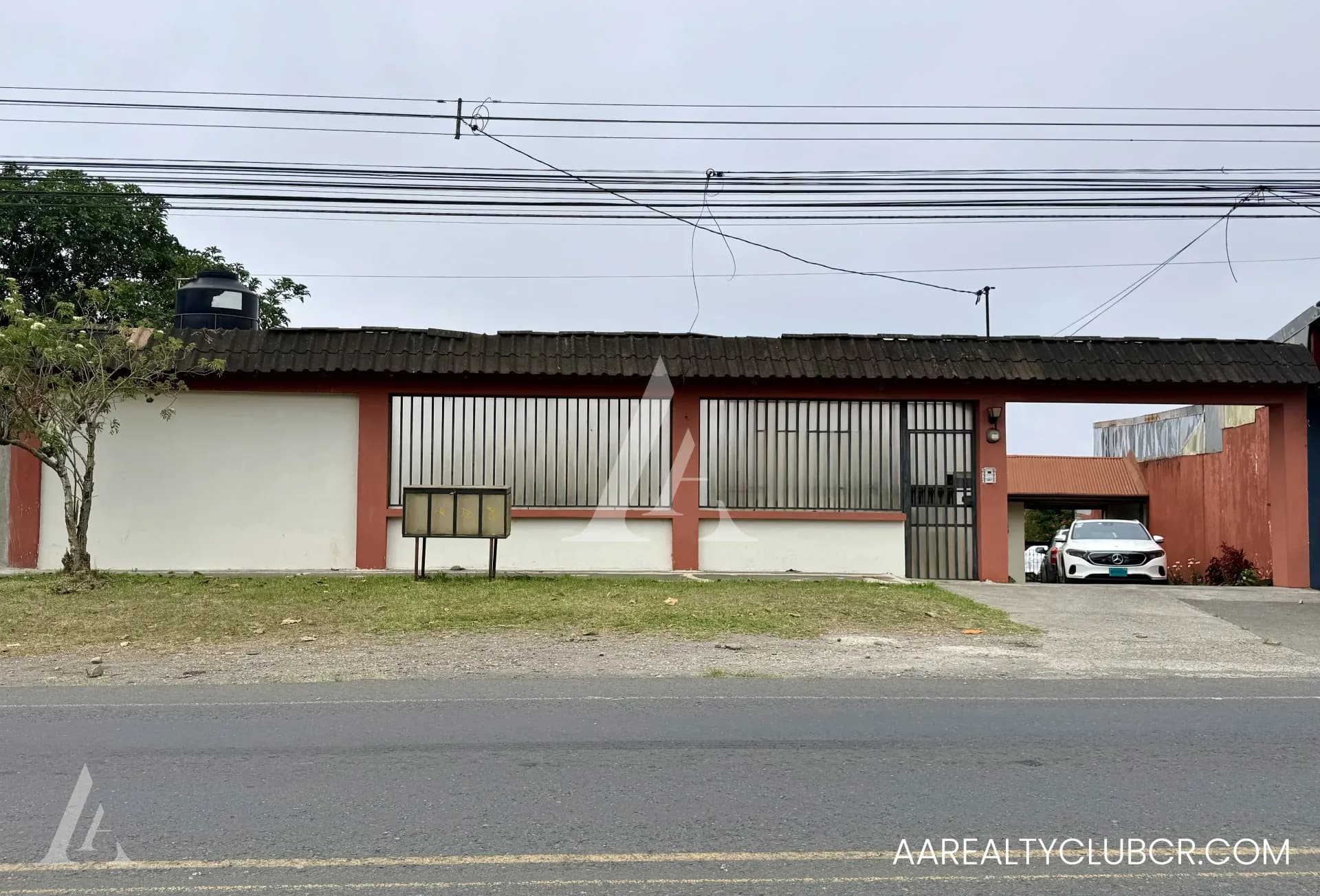 Cartago, Casa una Planta | Uso Mixto | Amplio Parqueo Gran Visibilidad Comercial