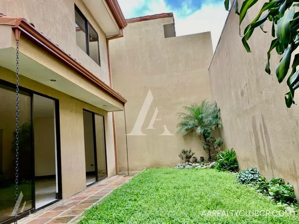 Confort Seguridad Espacios Generosos | Condominio En Sabanilla 4